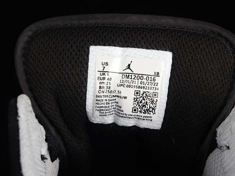 All categories Air Jordan Jordan series basketball shoes Air Jordan 1 Mid Air Jordan 1 Mid "Elephant Toe" AJ1 Joe 1 black and gray crackle pattern DM1200-016